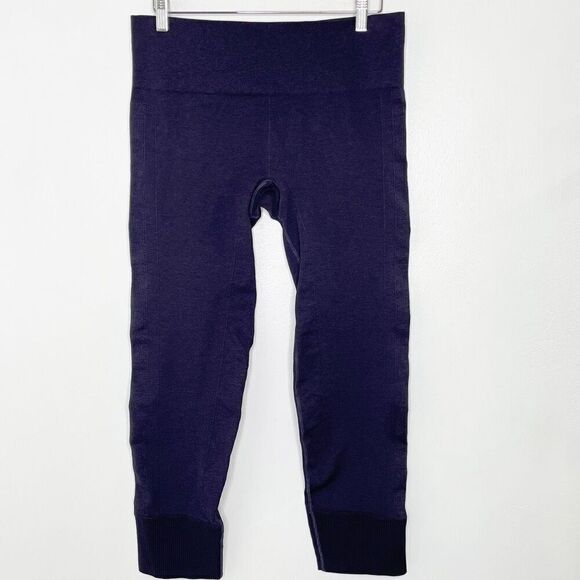 Lululemon Ebb to Street Heathered Grape Compression Pants - Picture 1 of 7